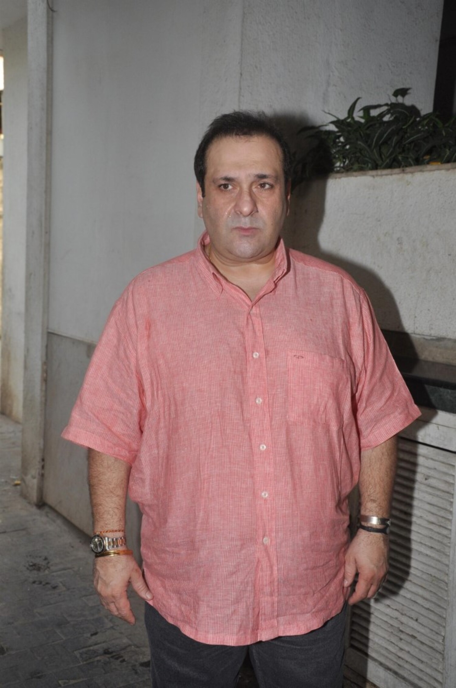 Rajiv Kapoor at Shashi Kapoor s hand imprint tile unveiling for UTV Stars Walk of the Stars at ...