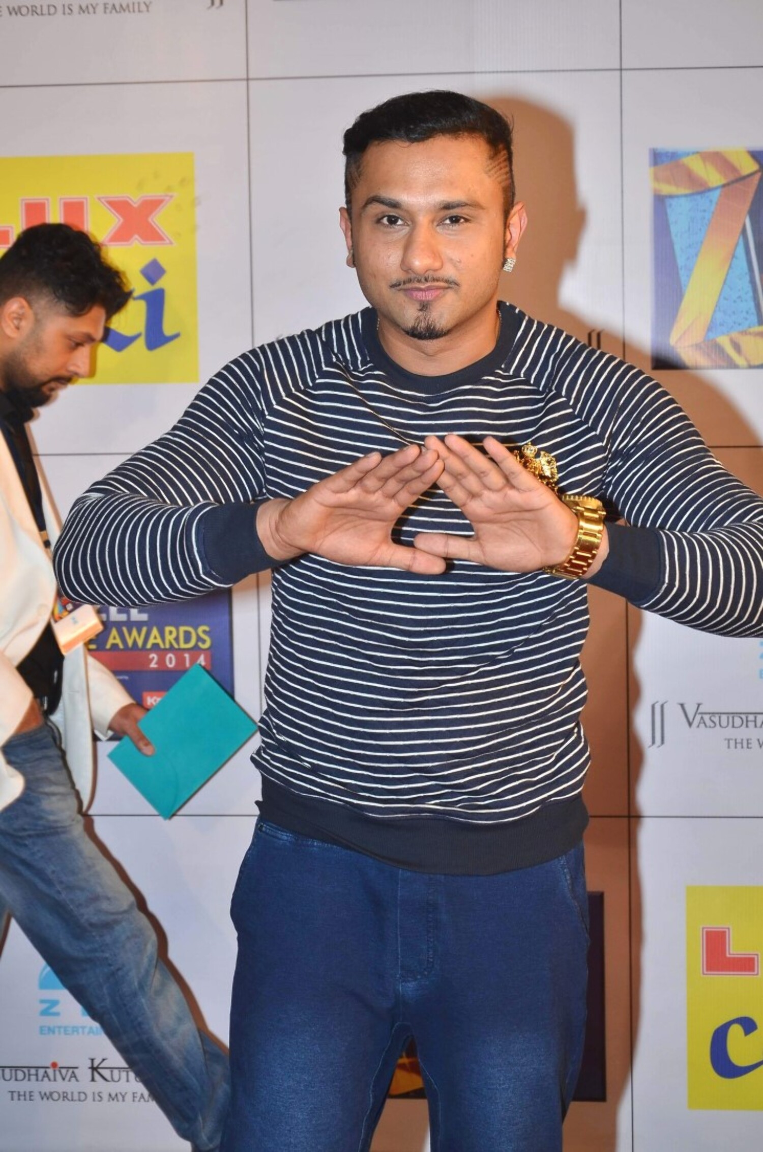 Singer Yo Yo Honey Singh At The Zee Cine Awards 2014 In Mumbai 2 ...