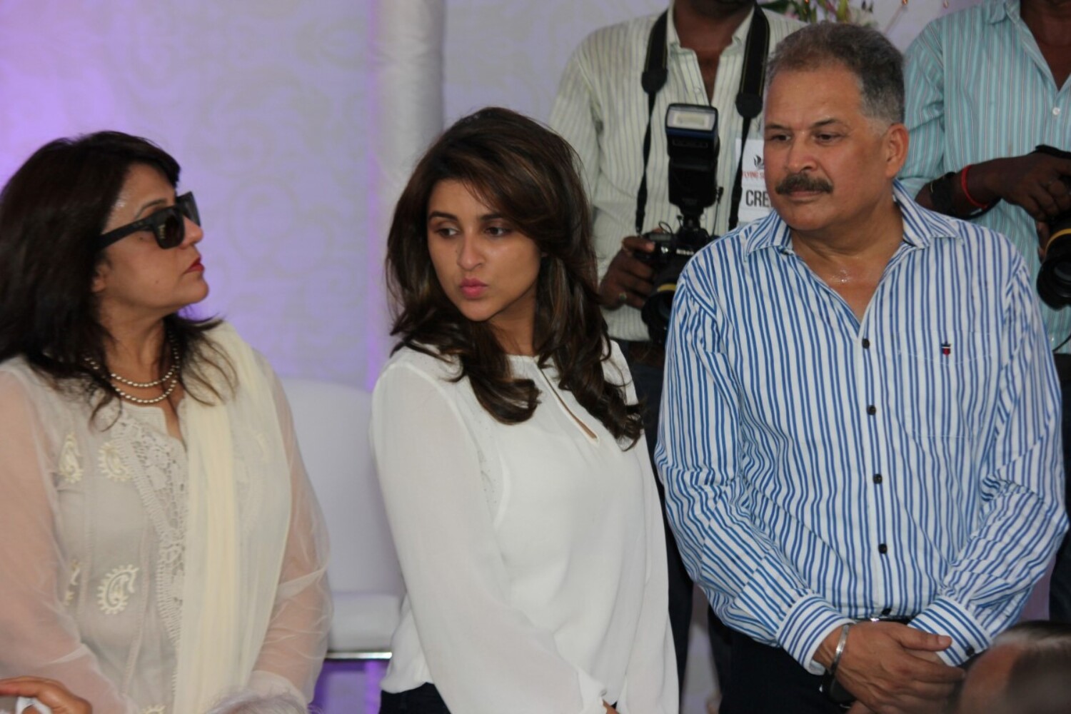 Parineeti Chopra with her parents at the inauguration of Lt Col Dr