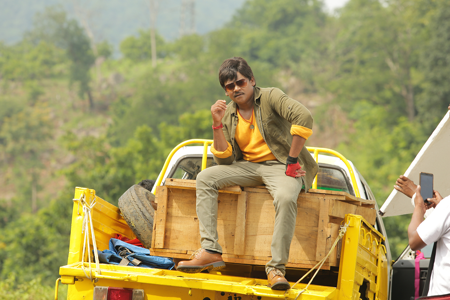 Driver Ramudu Telugu Movie Stills 7 driver ramudu on Rediff Pages