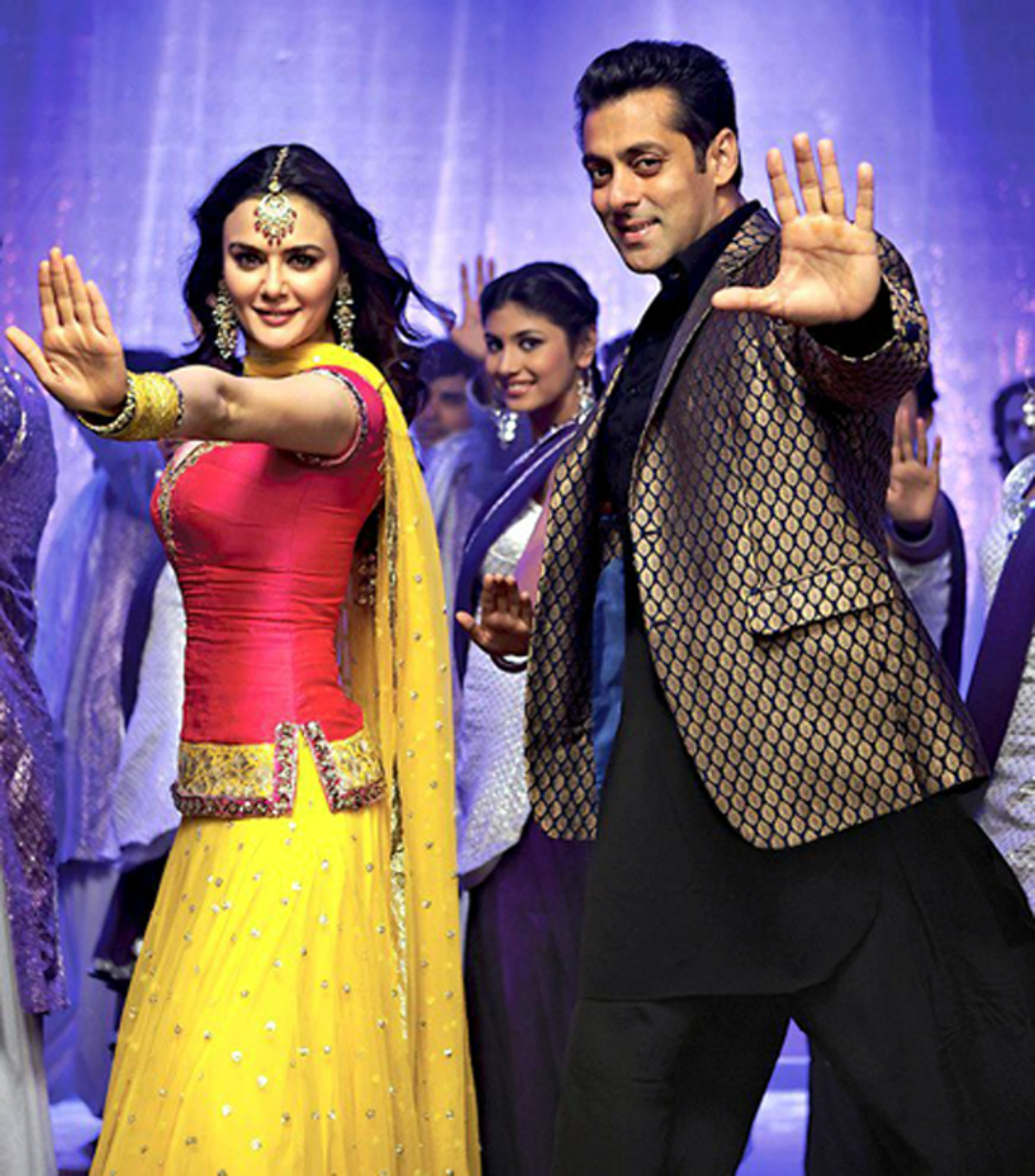 Preity Zinta Salman Khan Ishkq In Paris Movie Song Pic Ishkq In Paris On Rediff Pages