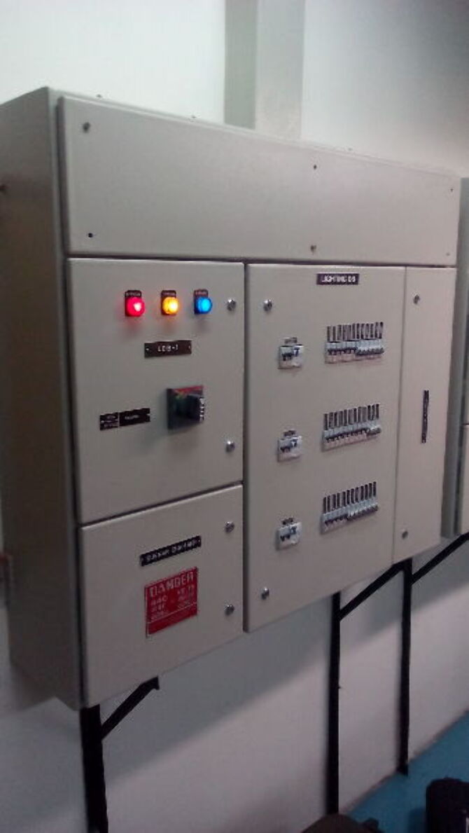 UPS output panel UPS room