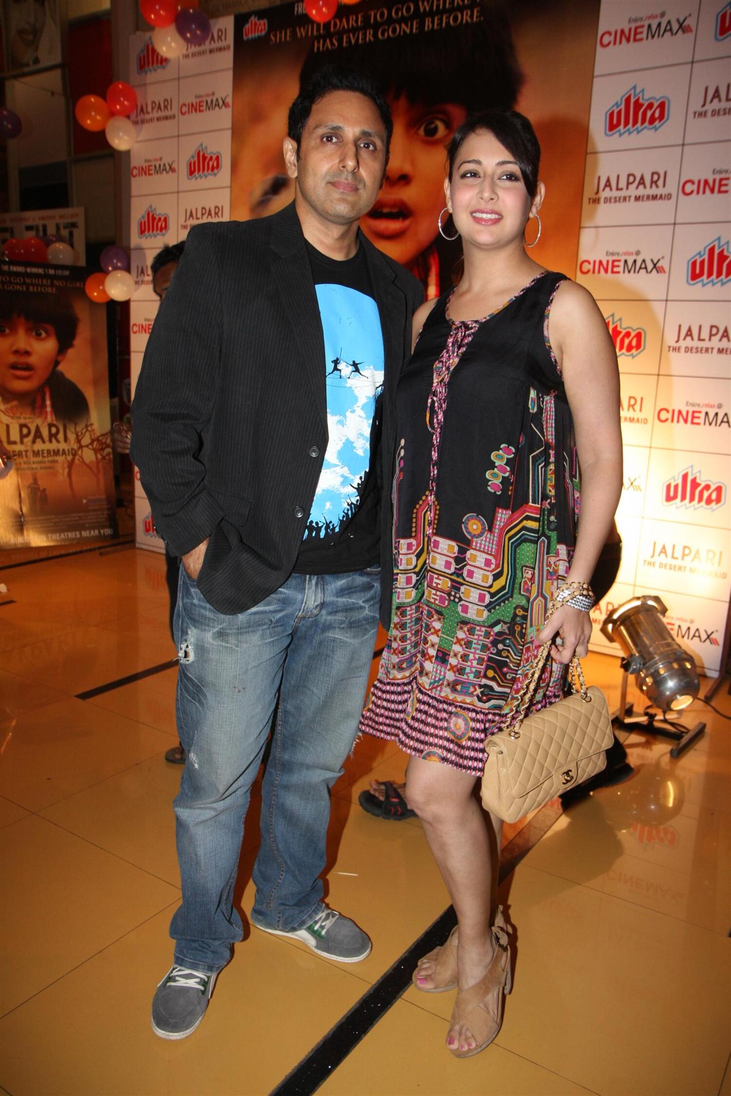 Parvin Dabas with wife Preeti Jhangiani at the premiere of film JALPARI ...