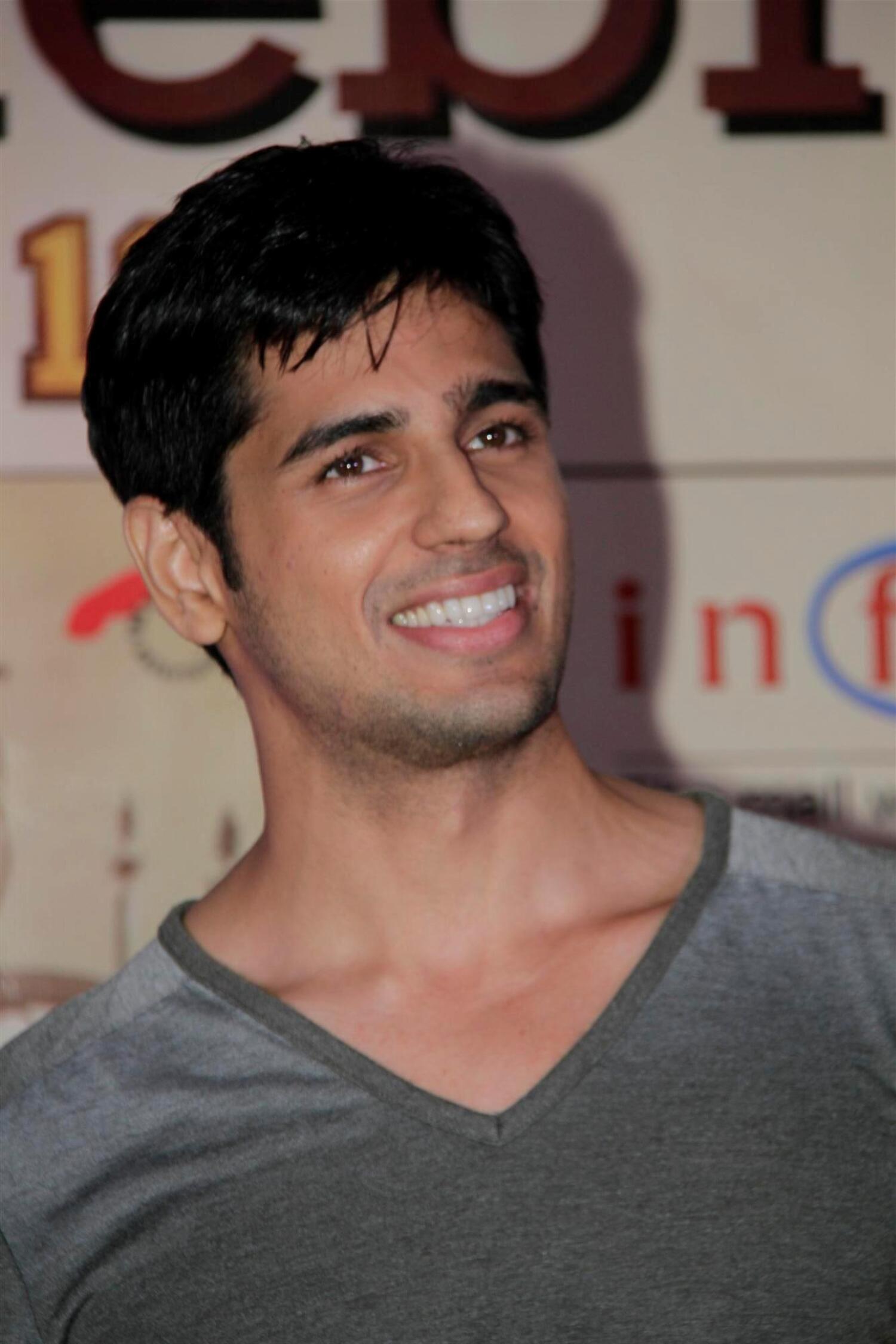 Siddharth Malhotra at film STUDENT OF THE YEAR tie up with YEHBHI DOT ...