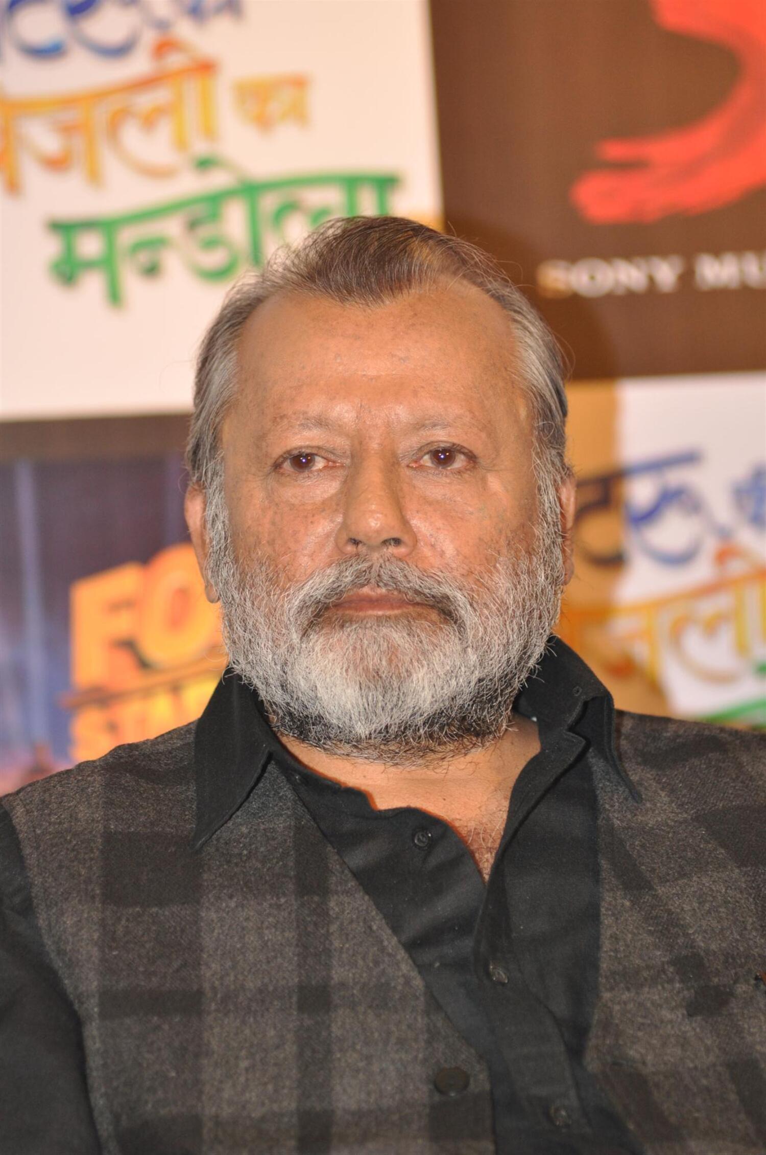 Pankaj Kapur at MATRU KI BIJLEE KA MANDOLA press meet in Mumbai 1 ...