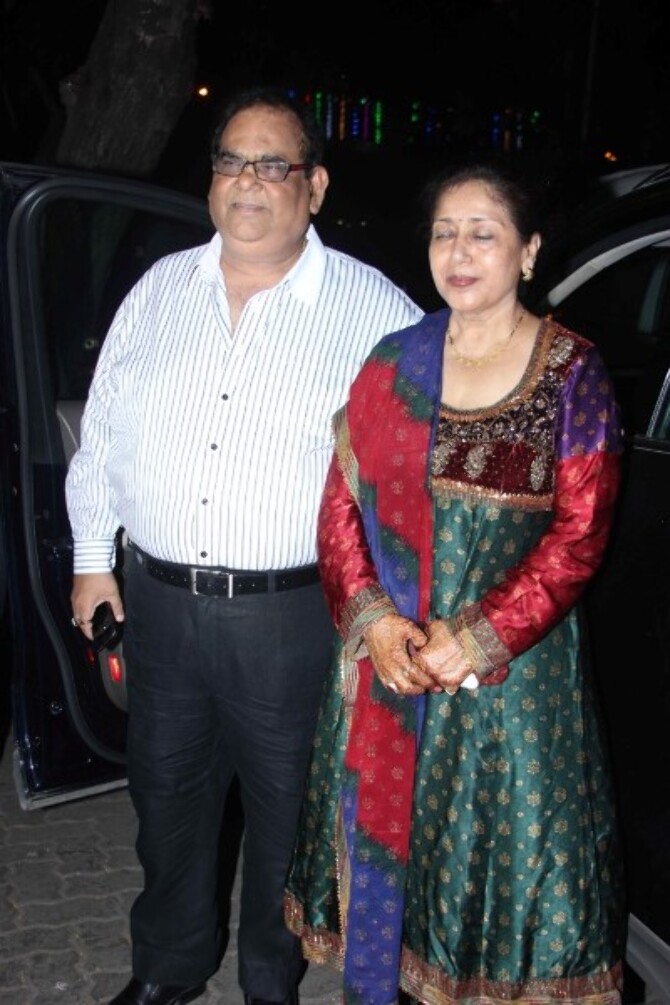 Satish Kaushik with his wife at Karwa Chauth 2014 celebrations in ...